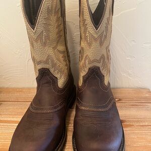 Justin Men’s Superintendent 11” Work Boots Style # WK4660 Size 9.5